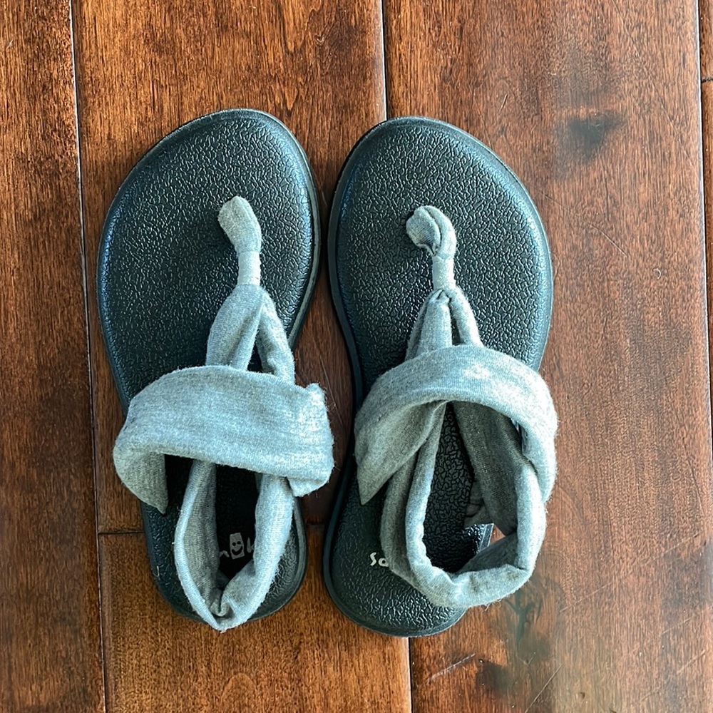 Girls Sanuk Sandals